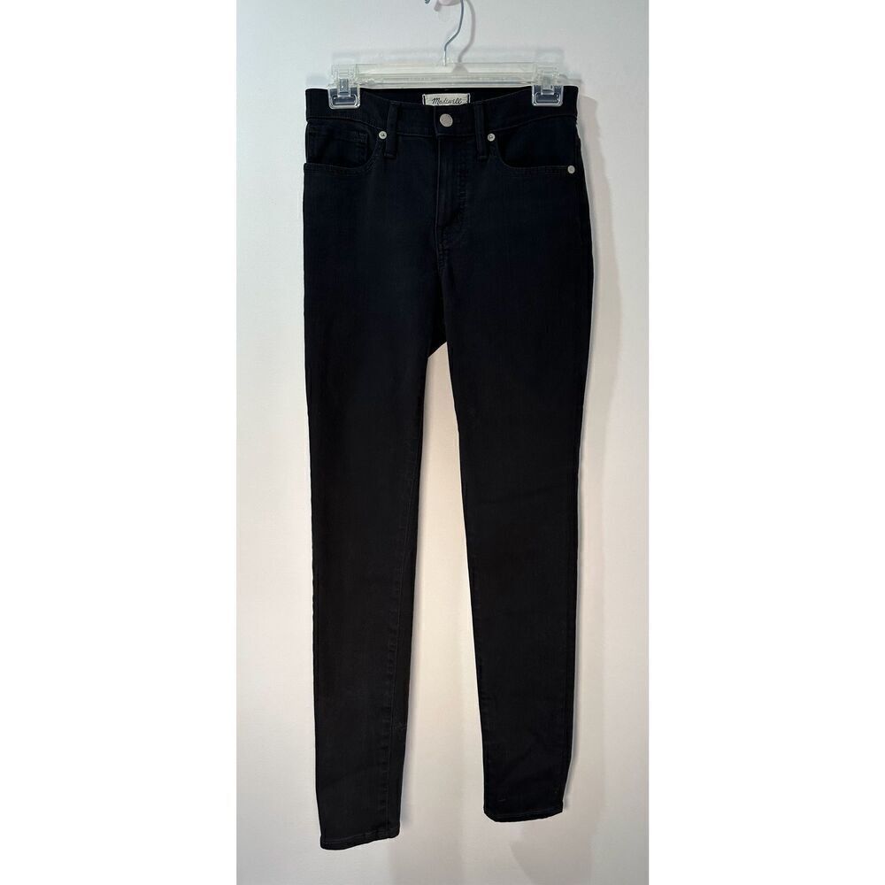 Madewell women’s 9” midrise black skinny jeans size 26T.  #28-1803